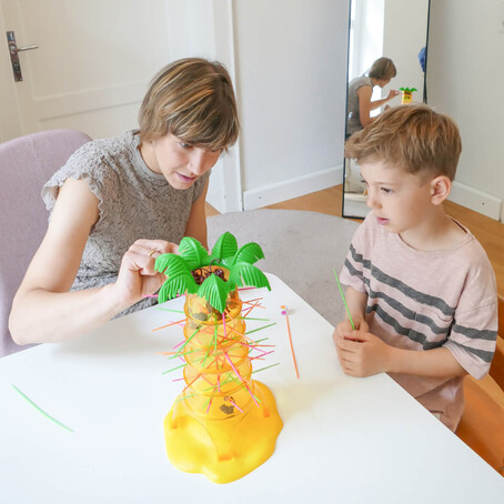 Kinder in spielerischer Therapie – Spezialisierung auf Autismus und selektiven Mutismus.